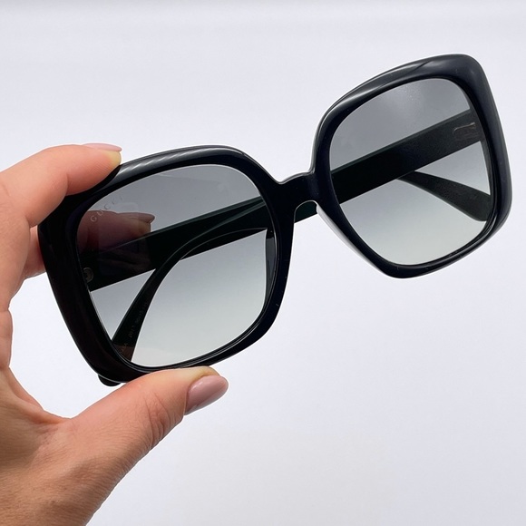 BRAND NEW GUCCI GG0714SA 001 Square Women Sunglasses - Picture 4 of 13